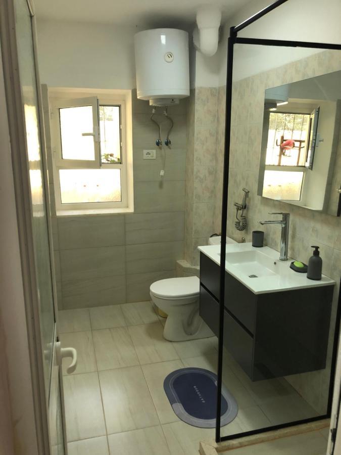 Itan'S Apartment-Lovely Guest Apartment In Center Tirana Exterior photo
